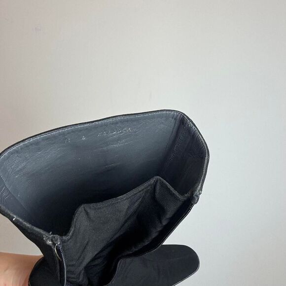 Stuart WeitzmanVintage 90s Y2K Square Toe and Kitten Heel Boots Made in Spain - Picture 7 of 7